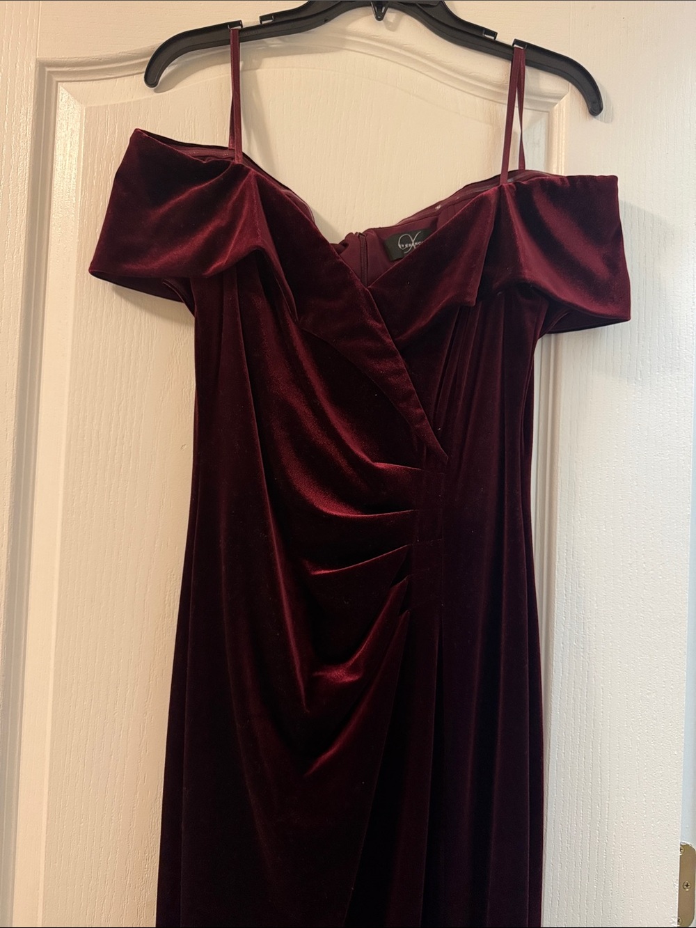Women’s X dress Maroon velvet size 10